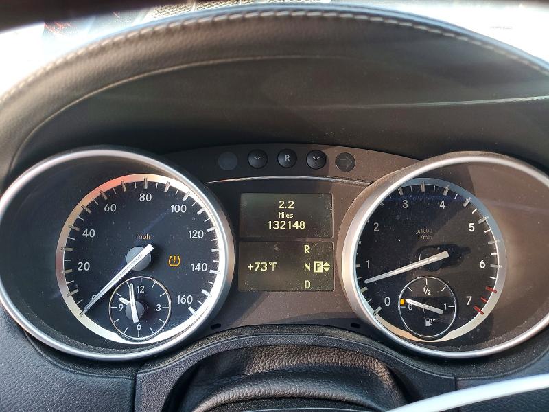 2010 Mercedes-benz Gl-class VIN 4JGBF7BE1AA572923 COPART salvage auction — MINOR DENT/SCRATCHES, MT - CERTIFICATE OF TITLE, sold $3,650 on 2026-08-27 (photo 9)