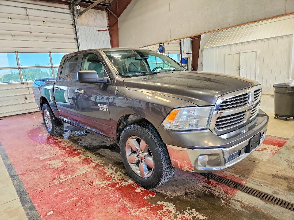 2015 Ram 1500 VIN 1C6RR7LGXFS732641 COPART salvage auction — MINOR DENT/SCRATCHES, Pa - Cert Of Title, sold $3,050 on 2026-07-20 (photo 4)