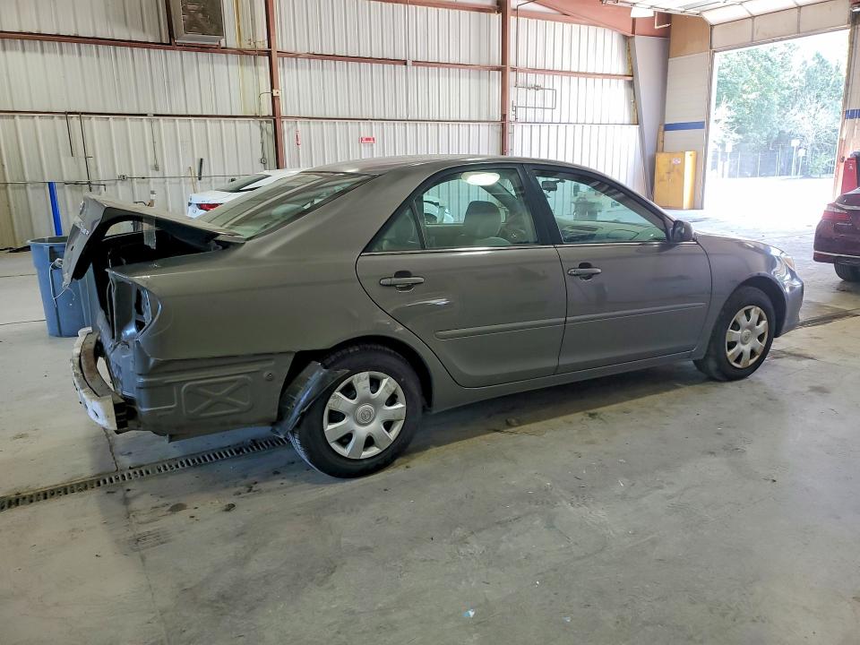 2004 Toyota Camry VIN 4T1BE32K44U923408 COPART salvage auction — REAR END, Va - Certificate Of Title, sold $1,500 on 2026-07-02 (photo 3)