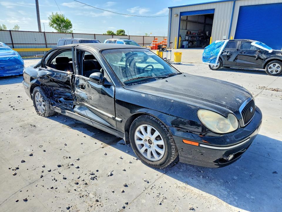 2003 Hyundai Sonata VIN KMHWF35H73A830249 COPART salvage auction — SIDE, Tx - Nonrepairable Title, sold $150 on 2026-07-28 (photo 4)