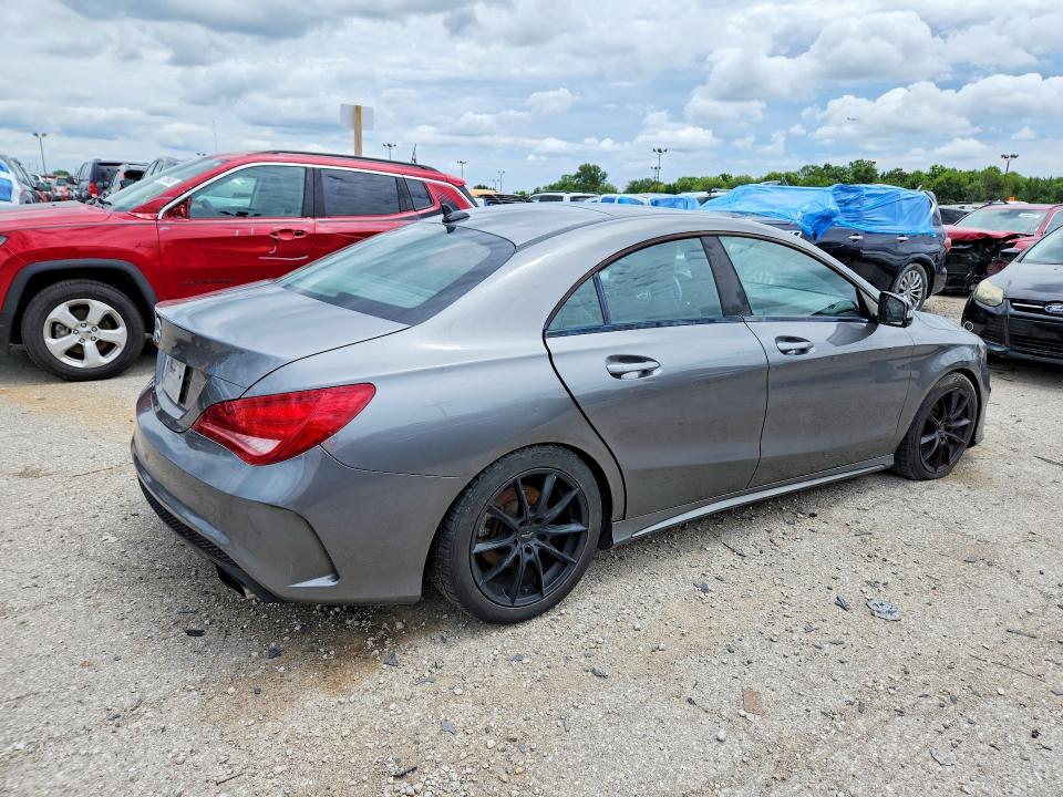 2014 Mercedes-benz VIN WDDSJ4EB8EN028085 COPART salvage auction — MINOR DENT/SCRATCHES, In - Certificate Of Title, sold $3,400 on 2026-08-01 (photo 3)