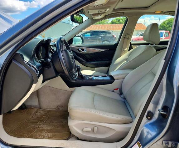 2017 Infiniti Q50 VIN JN1EV7AP9HM742643 COPART salvage auction — MINOR DENT/SCRATCHES, Oh - Cert Of Title-Rebuilt Salvage, sold $1,450 on 2026-07-14 (photo 7)