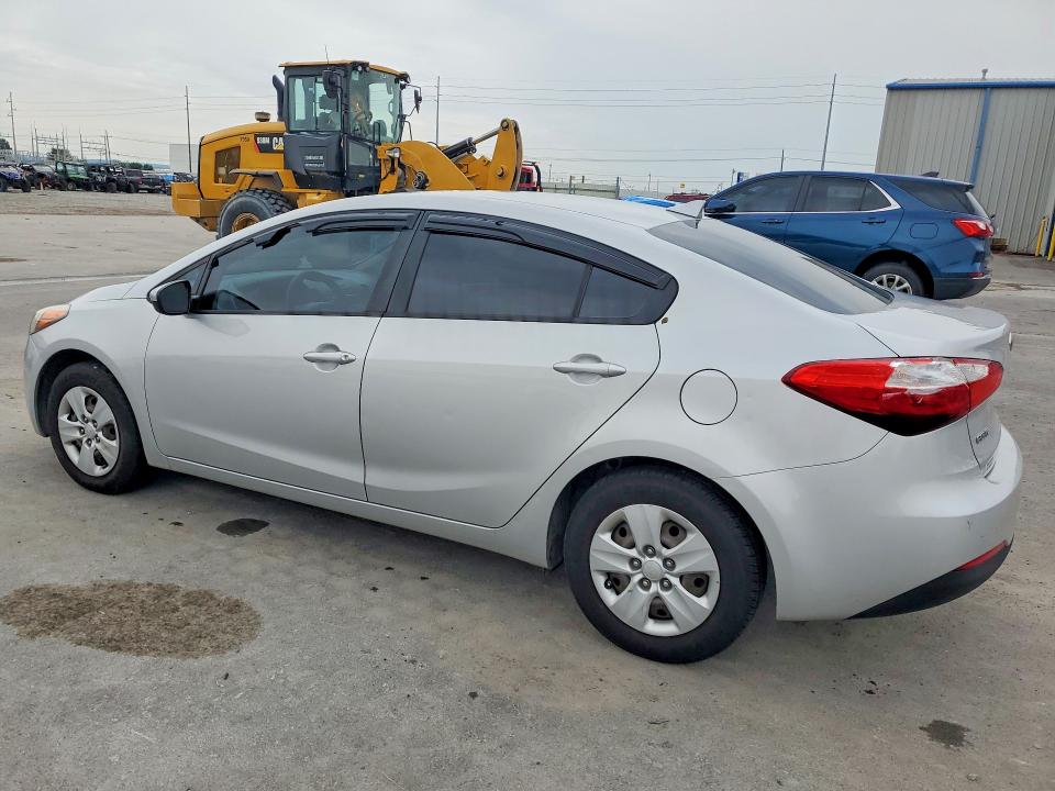 2015 Kia Forte VIN KNAFK4A60F5378245 COPART salvage auction — HAIL, OK - CERT OF TITLE-SALVAGE, sold $825 on 2026-07-24 (photo 2)
