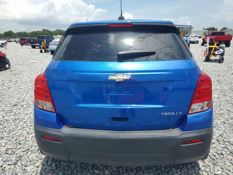 2015 Chevrolet Trax VIN KL7CJKSB4FB262182 COPART salvage auction — MINOR DENT/SCRATCHES, Fl - Cert Of Title Slvg Rebuildable, sold $300 on 2026-07-10 (photo 6)