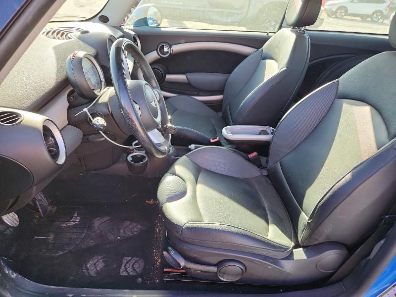 2008 Mini Cooper VIN WMWMF73518TT87567 COPART salvage auction — MINOR DENT/SCRATCHES, Ut - Certificate Of Title (P), sold $1,100 on 2026-08-04 (photo 7)