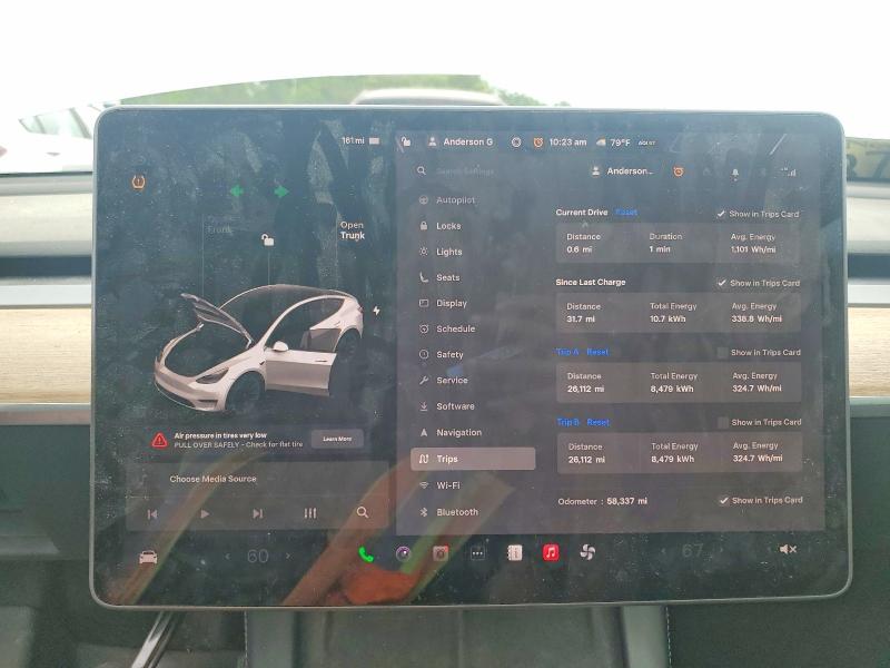 2022 Tesla Model y VIN 7SAYGDEE3NF320922 COPART salvage auction — FRONT END, Id - Salvage Certificate Of Title, sold $1,100 on 2026-09-10 (photo 9)