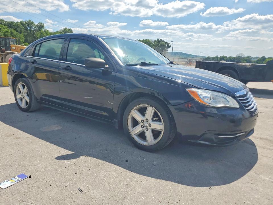 2014 Chrysler 200 VIN 1C3CCBAB6EN122957 COPART salvage auction — FRONT END, Id - Salvage Certificate Of Title, sold $600 on 2026-07-13 (photo 4)