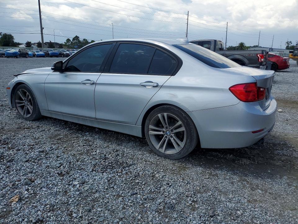2014 BMW 3er VIN WBA3A5C53EJ464249 COPART salvage auction — FRONT END, Fl - Cert Of Title Slvg Rebuildable, sold $10 on 2026-07-28 (photo 2)