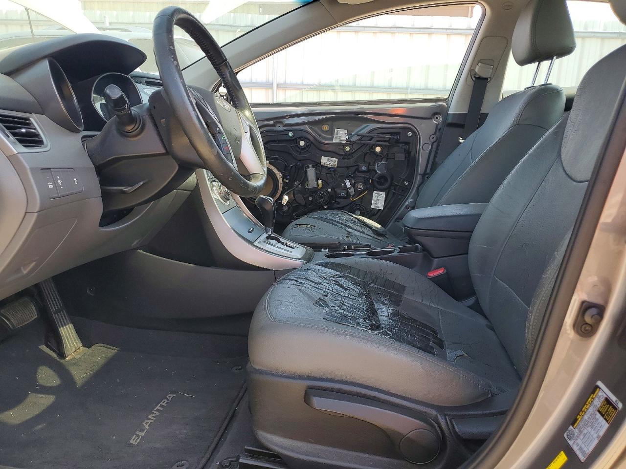 2012 Hyundai Elantra VIN 5NPDH4AE3CH135136 COPART salvage auction — Front End, MO - SALVAGE CERTIFICATE OF TITLE, sold $575 on 2026-07-09 (photo 7)