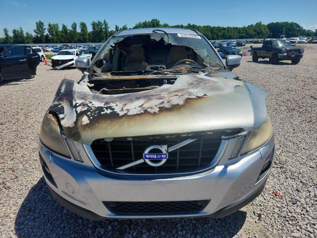 2010 Volvo Xc60 VIN YV4982DL2A2077164 COPART salvage auction — ENGINE BURN, Nc - Salvage Certificate Of Title, sold $250 on 2026-08-18 (photo 5)