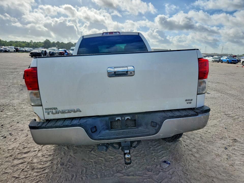 2011 Toyota Tundra VIN 5TFRM5F18BX029734 COPART salvage auction — FRONT END, Tx - Salvage Vehicle Title, sold $2,650 on 2026-07-31 (photo 6)