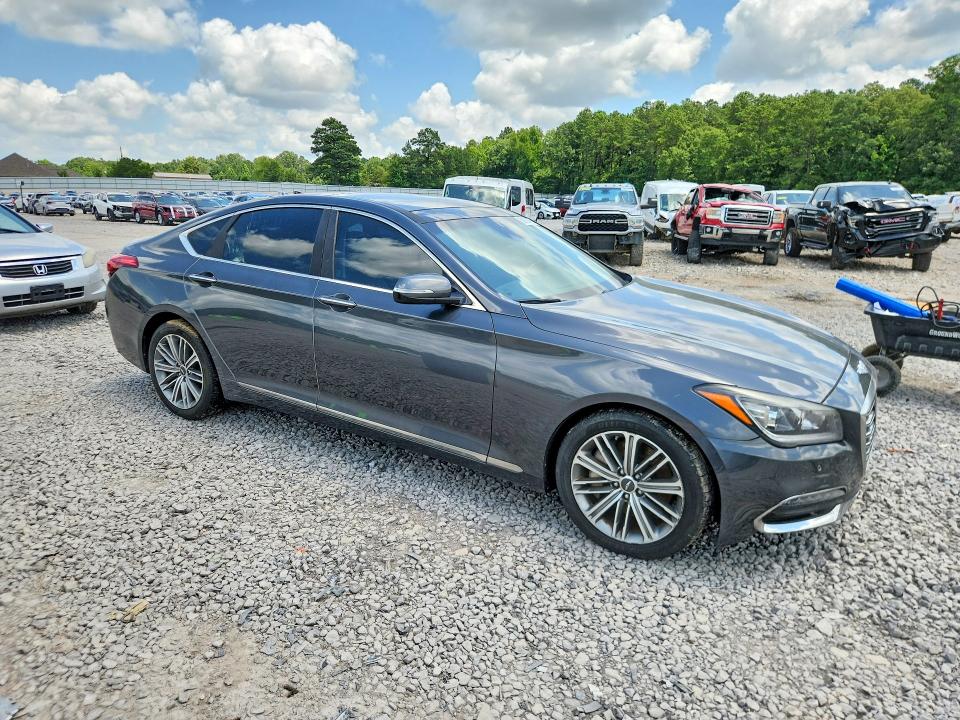 2018 Genesis G80 VIN KMHGN4JE7JU238211 COPART salvage auction — WATER/FLOOD, Salvage Title, sold $300 on 2026-09-11 (photo 4)