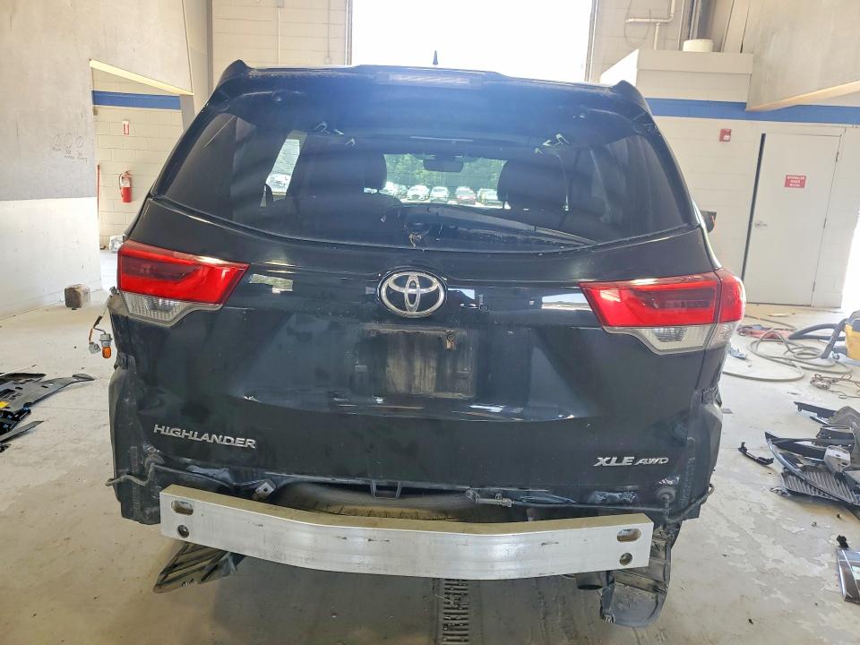 2019 Toyota Highlander VIN 5TDJZRFH9KS571711 COPART salvage auction — SIDE, Va - Cert Of Title - Salvage, sold $7,200 on 2026-07-10 (photo 6)