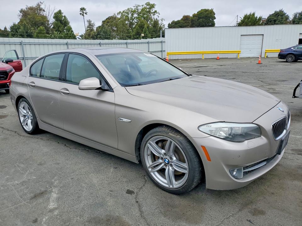 2011 BMW 5 series VIN WBAFR7C50BC800957 COPART salvage auction — MECHANICAL, MT - DIS/DLR/EXP ONLY CLEAN TITLE, sold $1,500 on 2026-07-10 (photo 4)
