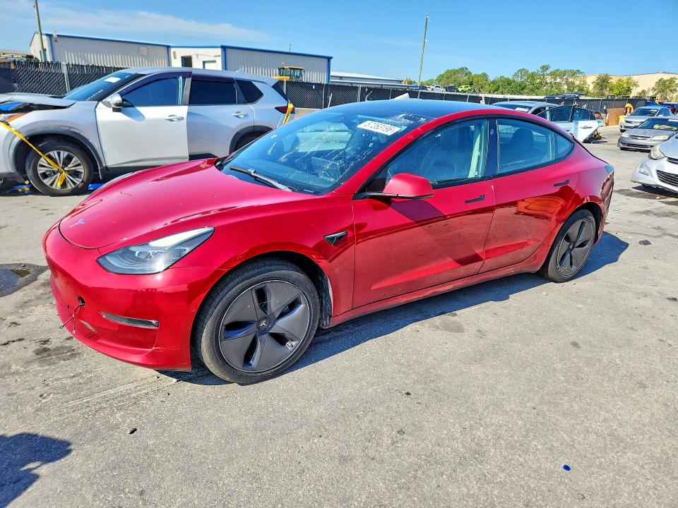 2021 Tesla Model 3 VIN 5YJ3E1EBXMF902886 COPART salvage auction — MINOR DENT/SCRATCHES, Fl - Certificate Of Title, sold $11,100 on 2026-07-27 (photo 1)