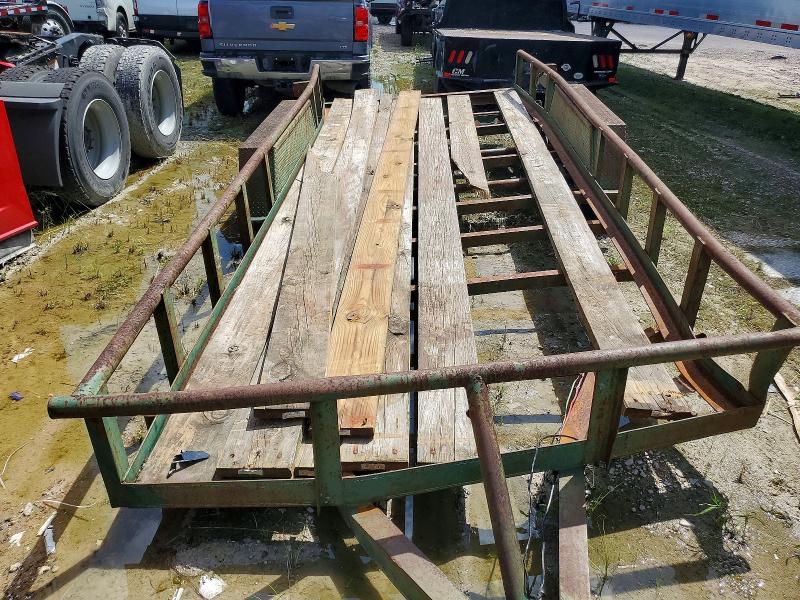1998 Texas bragg Utility VIN 17XFP1827W1987585 COPART salvage auction — ALL OVER, TX - SALVAGE VEHICLE TITLE (P), sold $750 on 2026-09-03 (photo 5)