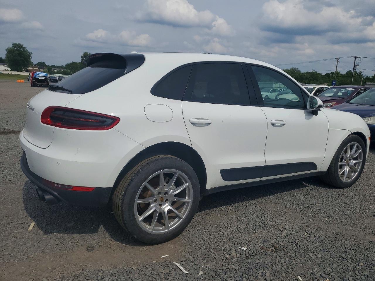 2015 Porsche Macan VIN WP1AB2A50FLB56923 COPART salvage auction — Minor Dent/Scratches, IA - CERTIFICATE OF TITLE, sold $2,900 on 2026-07-02 (photo 3)