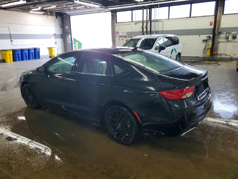 2016 Chrysler 200 VIN 1C3CCCBB5GN172627 COPART salvage auction — MINOR DENT/SCRATCHES, IL - CERTIFICATE OF TITLE, sold $1,400 on 2026-07-09 (photo 2)