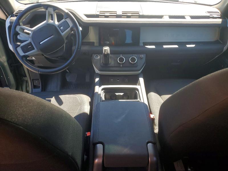 2021 Land rover Defender VIN SALEK7RX9M2044378 COPART salvage auction — MINOR DENT/SCRATCHES, Or - Dealer Only Clean Title (P), sold $24,800 on 2026-07-29 (photo 8)