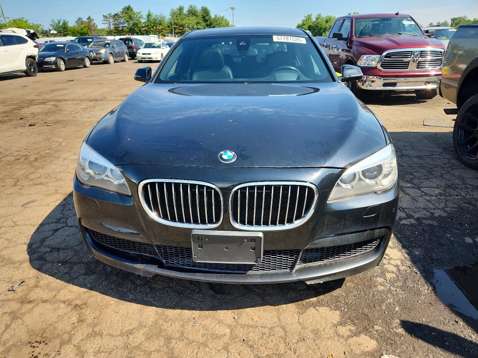 2013 BMW 7er VIN WBAYF8C58DD139716 COPART salvage auction — MECHANICAL, CT - CERT OF TITLE-REBUILT, sold $475 on 2026-07-24 (photo 5)