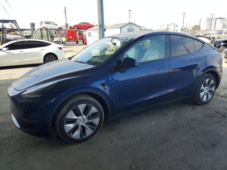 2024 Tesla Model y VIN 7SAYGDEE1RF064947 COPART salvage auction — REAR END, CA - SALVAGE CERTIFICATE, sold $15,200 on 2026-07-23 (photo 1)