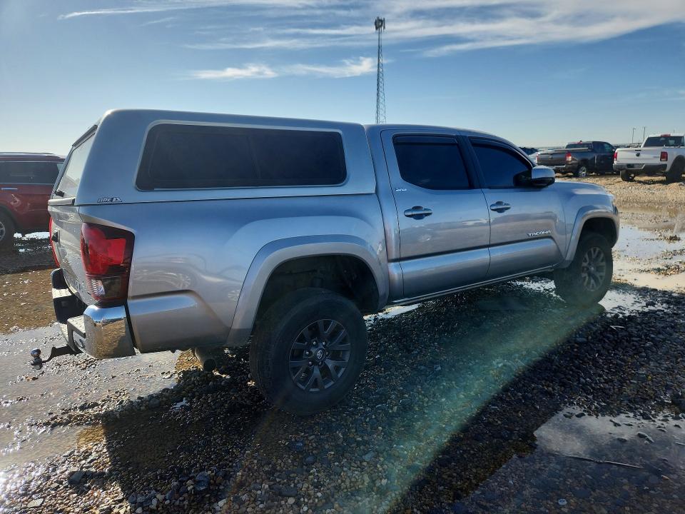 2021 Toyota Tacoma VIN 5TFAZ5CN2MX100113 COPART salvage auction — ROLLOVER, Tx - Salvage Vehicle Title, sold $8,100 on 2026-07-14 (photo 3)