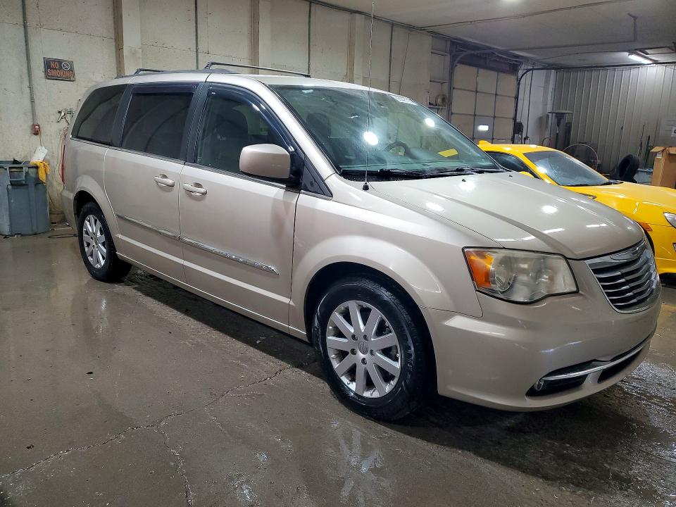 2013 Chrysler Voyager VIN 2C4RC1BG6DR744308 COPART salvage auction — SIDE, Tn - Salvage Certificate, sold $650 on 2026-07-09 (photo 4)