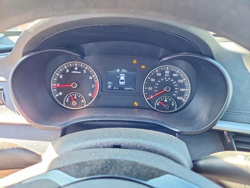 2019 Kia Optima VIN 5XXGT4L32KG329884 COPART salvage auction — VANDALISM, OH - CERT OF TITLE-SALVAGE, sold $825 on 2026-07-02 (photo 9)