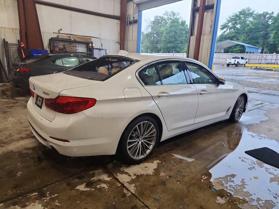 2020 BMW 5er VIN WBAJR3C0XLWW55062 COPART salvage auction — SIDE, Al - Cert Of Title-Salvage Title, sold $6,100 on 2026-08-03 (photo 3)