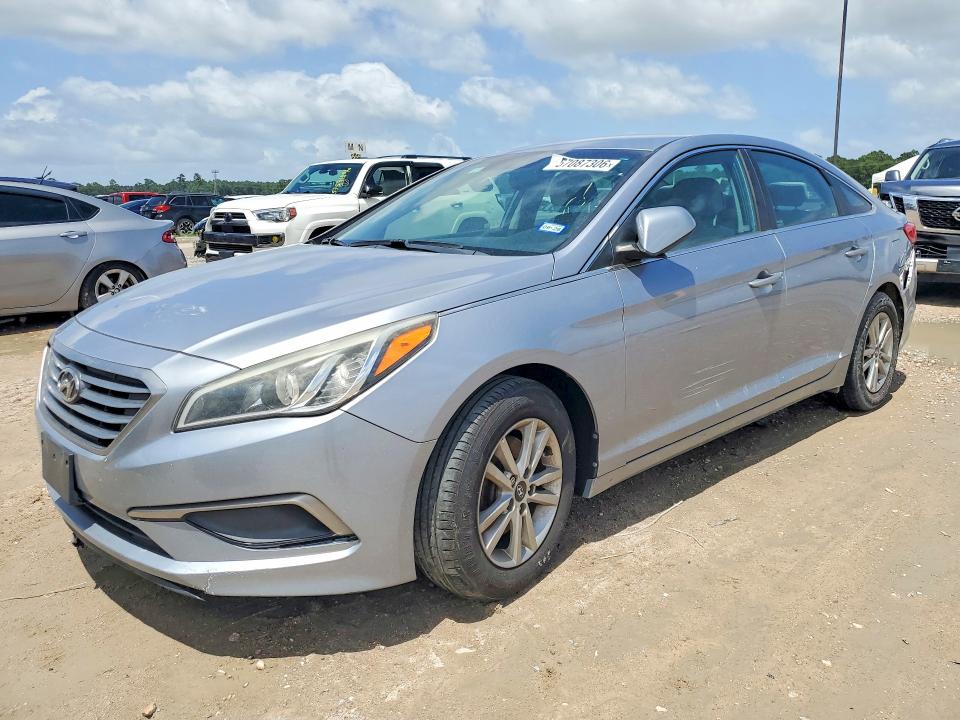 2017 Hyundai Sonata VIN 5NPE24AF3HH526535 COPART salvage auction — MINOR DENT/SCRATCHES, Tx - Certificate Of Title, sold $1,350 on 2026-07-02 (photo 1)