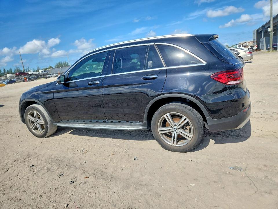 2022 Mercedes-benz Glc VIN W1N0G8DB1NV373184 COPART salvage auction — UNDERCARRIAGE, Fl - Certificate Of Title, sold $15,900 on 2026-07-28 (photo 2)