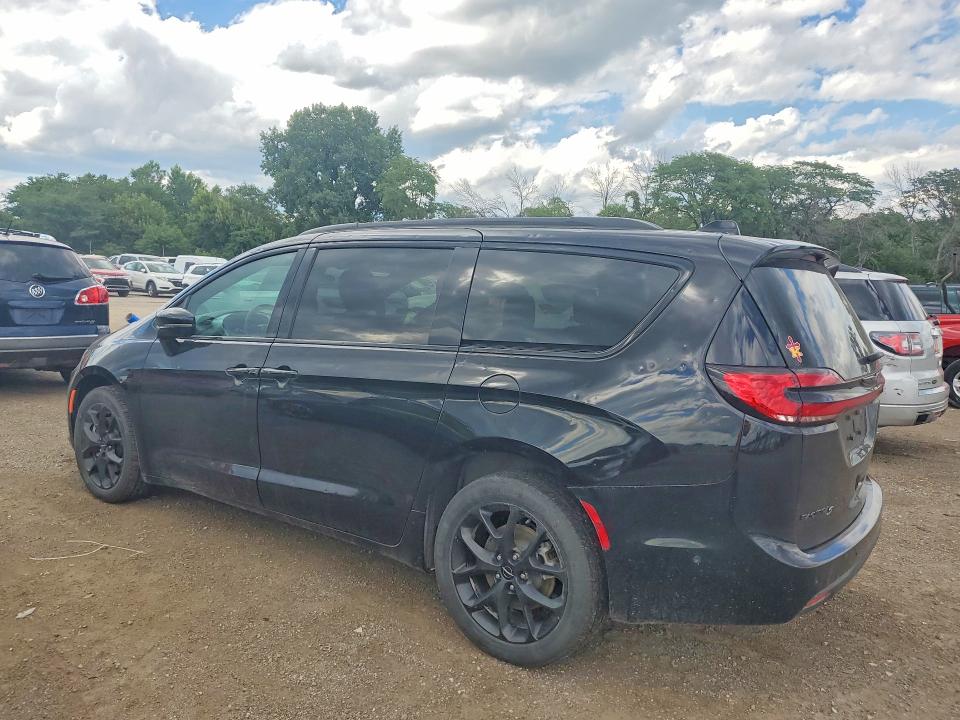 2024 Chrysler VIN 2C4RC3BGXRR131370 COPART salvage auction — HAIL, Ia - Cert Of Title-Salvage Title, sold $18,700 on 2026-07-24 (photo 2)