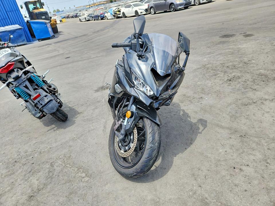 2024 Kawasaki Zx VIN ML5ZXCP1XRDA23873 COPART salvage auction — SIDE, Ca - Salvage Certificate, sold $900 on 2026-07-23 (photo 2)