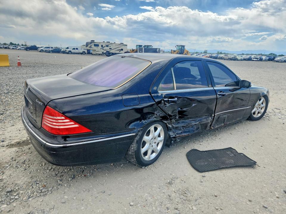 2004 Mercedes-benz S-klasse VIN WDBNG84J54A430060 COPART salvage auction — VANDALISM, Co - Public - Salvage Title, sold $275 on 2026-07-28 (photo 3)