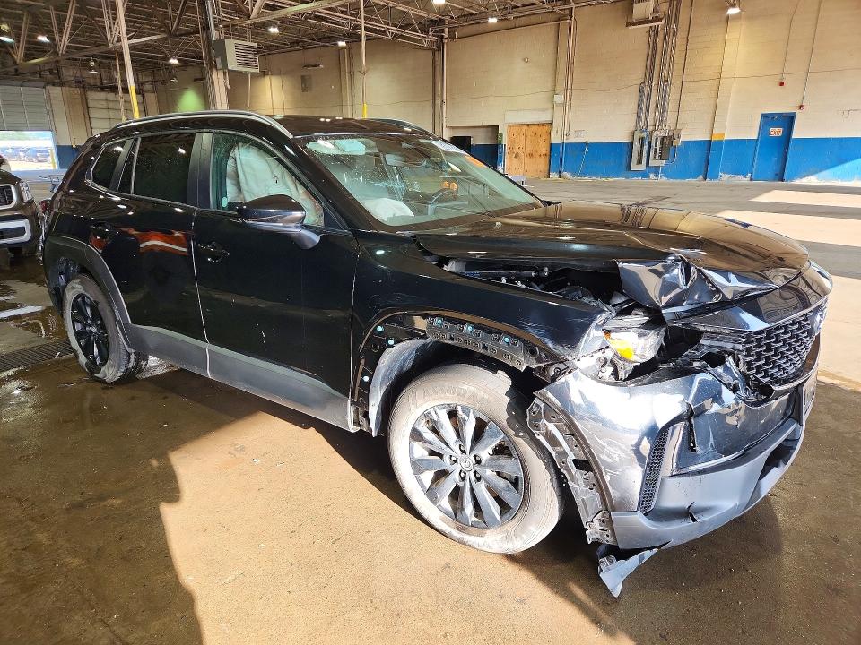 2025 Mazda Cx-50 VIN 7MMVABBM2SN347057 COPART salvage auction — FRONT END, FL - CERT OF TITLE SLVG REBUILDABLE, sold $4,650 on 2026-08-03 (photo 4)
