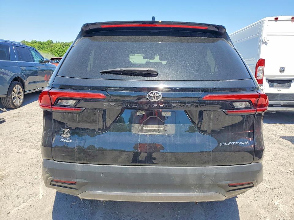 2024 Toyota VIN 5TDAAAB52RS005887 COPART salvage auction — FRONT END, Pa - Certificate Of Salvage, sold $31,500 on 2026-07-02 (photo 6)