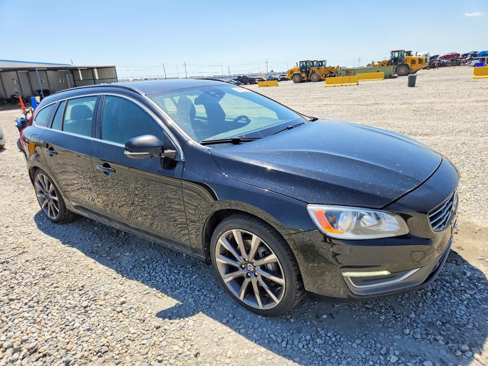 2015 Volvo V60 VIN YV1612SB4F1189766 COPART salvage auction — UNDERCARRIAGE, Co - Dis/Dlr/Exp Only Clean Title, sold $950 on 2026-07-09 (photo 4)