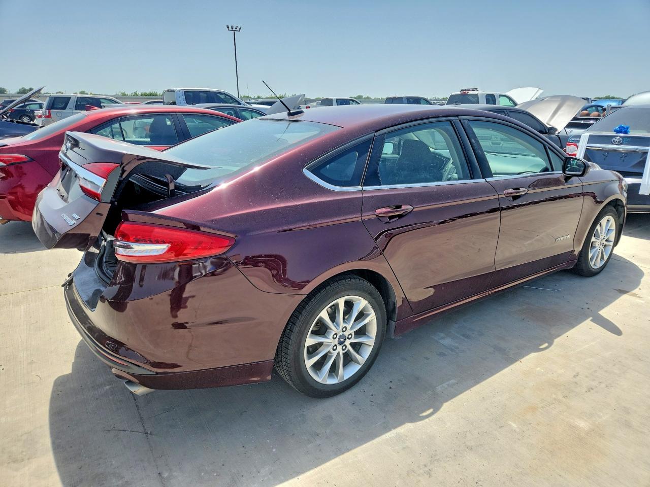 2017 Ford Fusion VIN 3FA6P0LU6HR277967 COPART salvage auction — Rear End, TX - SALVAGE VEHICLE TITLE, sold $1,850 on 2026-07-09 (photo 3)