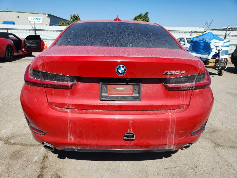2022 BMW 3er VIN 3MW5P7J09N8C44037 COPART salvage auction — FRONT END, Ca - Salvage Certificate, sold $8,800 on 2026-08-21 (photo 6)