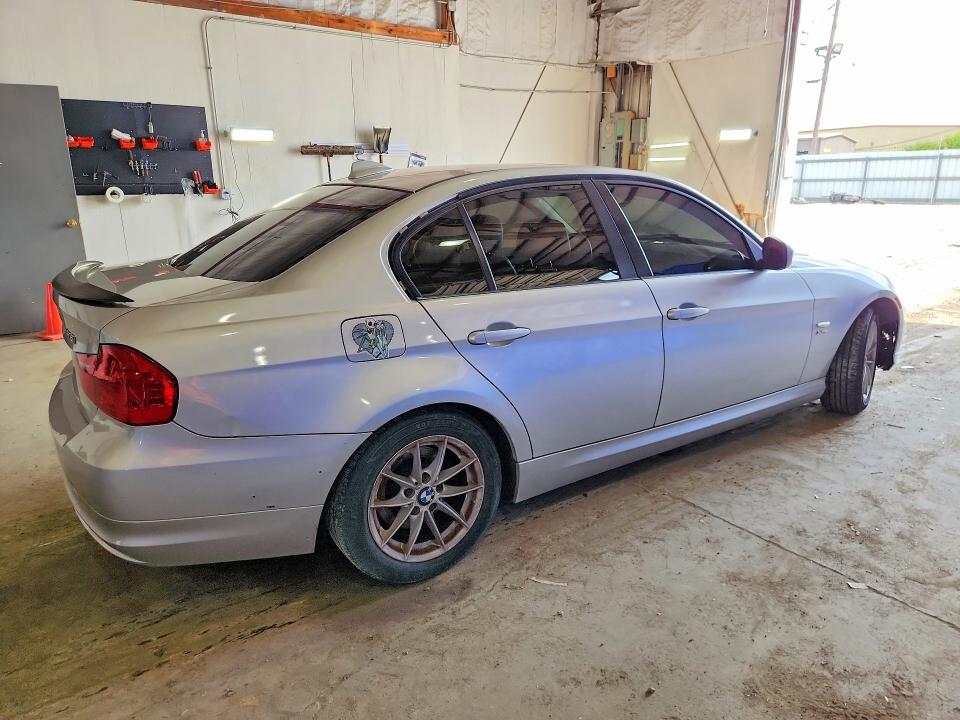 2010 BMW 3er VIN WBAPK7C56AA460412 COPART salvage auction — SIDE, Ky - Cert Of Title-Salvage, sold $300 on 2026-08-03 (photo 3)
