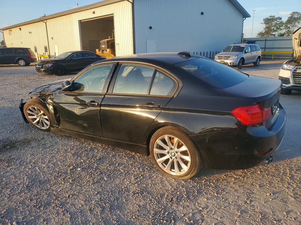 2013 BMW 3er VIN WBA3A5G54DNP21839 COPART salvage auction — FRONT END, Ia - Salvage W/Salvage History, sold $625 on 2026-07-10 (photo 2)