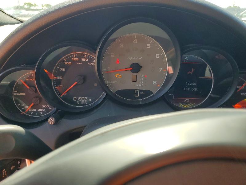 2011 Porsche Cayenne VIN WP1AE2A24BLA92800 COPART salvage auction — MINOR DENT/SCRATCHES, Fl - Certificate Of Title (P), sold $2,050 on 2026-07-15 (photo 9)