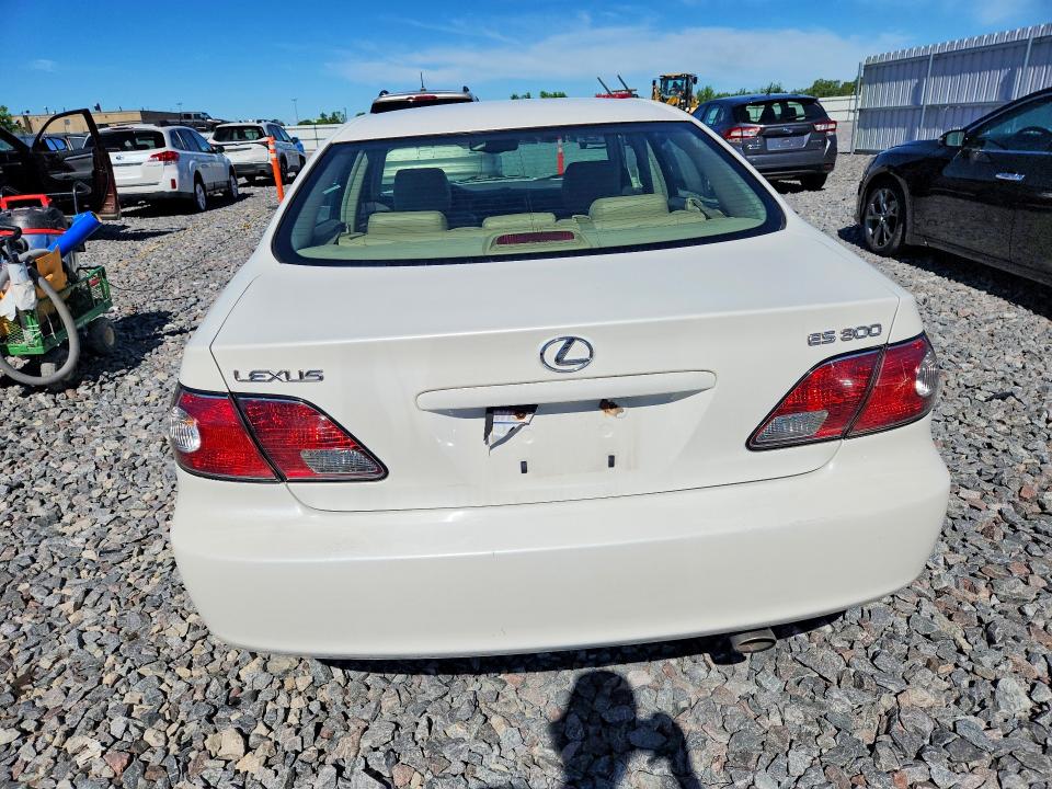 2003 Lexus Es 300 VIN JTHBF30G436020371 COPART salvage auction — MINOR DENT/SCRATCHES, Mt - Certificate Of Title, sold $3,200 on 2026-07-18 (photo 6)