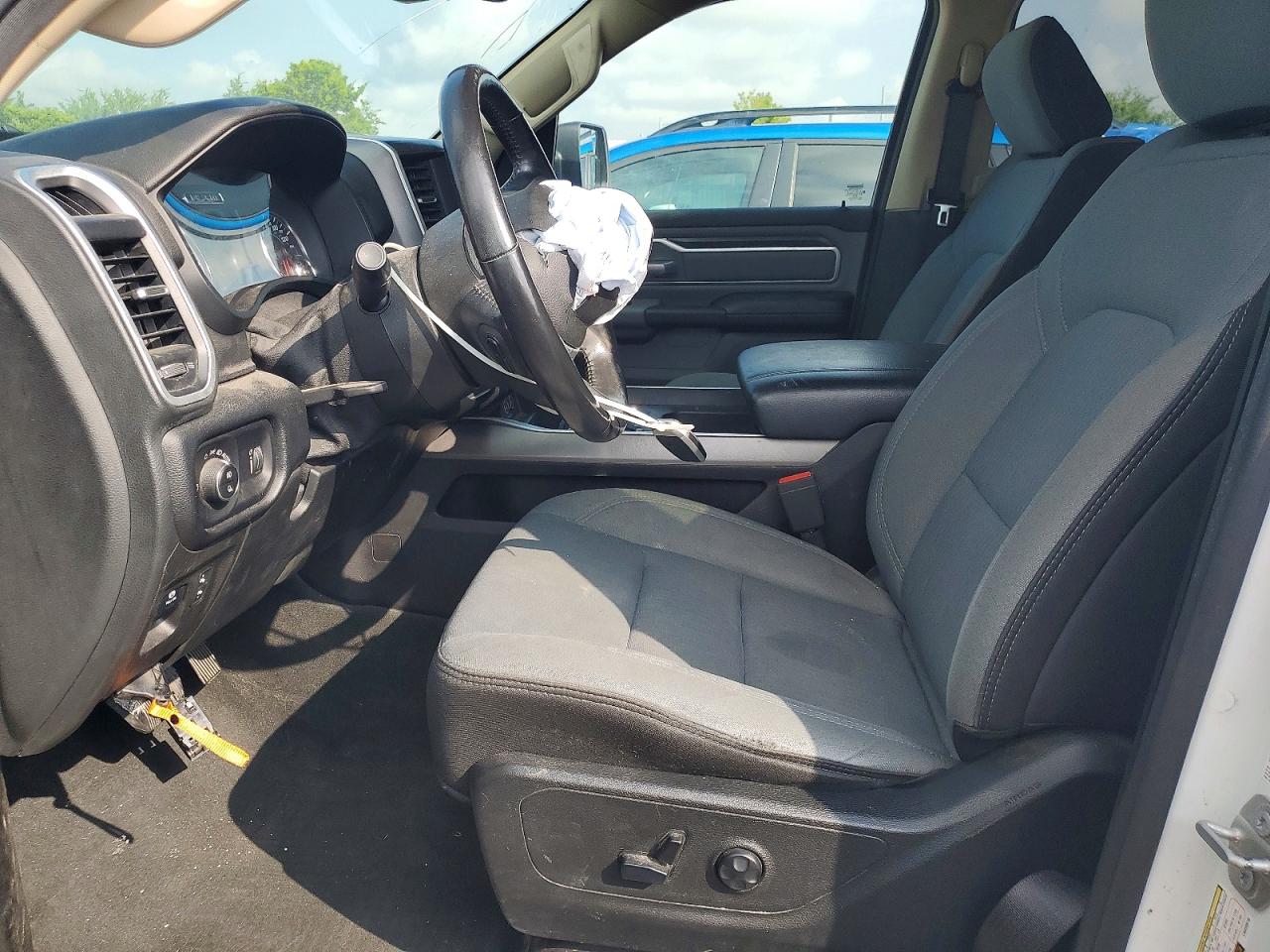 2020 Ram 1500 VIN 1C6RREBTXLN320510 COPART salvage auction — Front End, TX - SALVAGE VEHICLE TITLE, sold $6,000 on 2026-06-25 (photo 7)