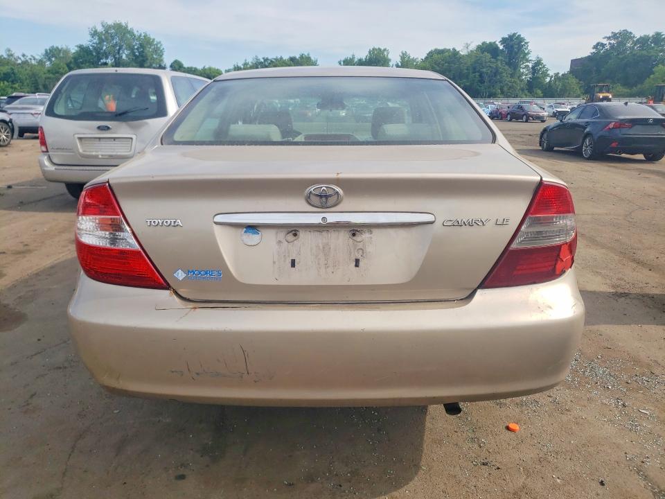 2002 Toyota Camry VIN 4T1BE32K12U519432 COPART salvage auction — FRONT END, CT - BILL OF SALE-SALVAGE, sold $475 on 2026-07-02 (photo 6)