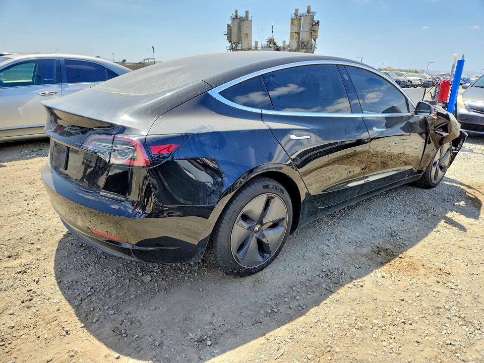 2019 Tesla Model 3 VIN 5YJ3E1EA3KF395527 COPART salvage auction — FRONT END, Ca - Dis/Dlr/Exp Only Clean Title, sold $6,100 on 2026-07-31 (photo 3)