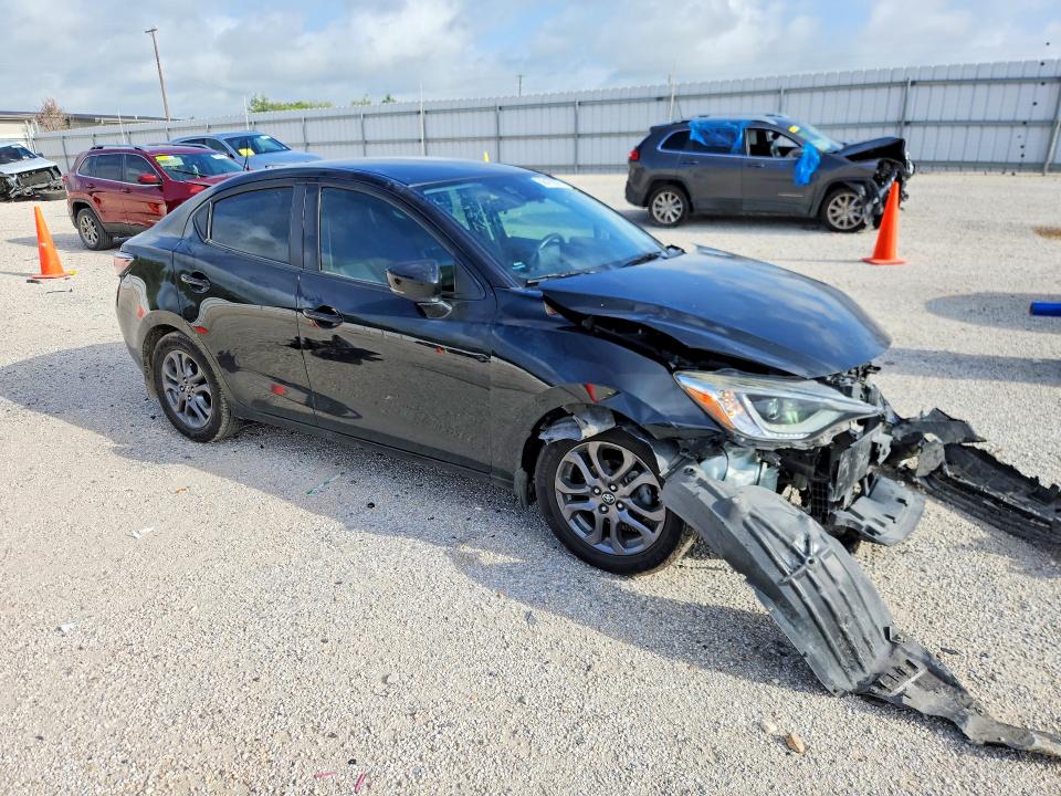 2019 Toyota VIN 3MYDLBYV4KY506011 COPART salvage auction — FRONT END, Tx - Salvage Vehicle Title, sold $2,000 on 2026-07-02 (photo 4)