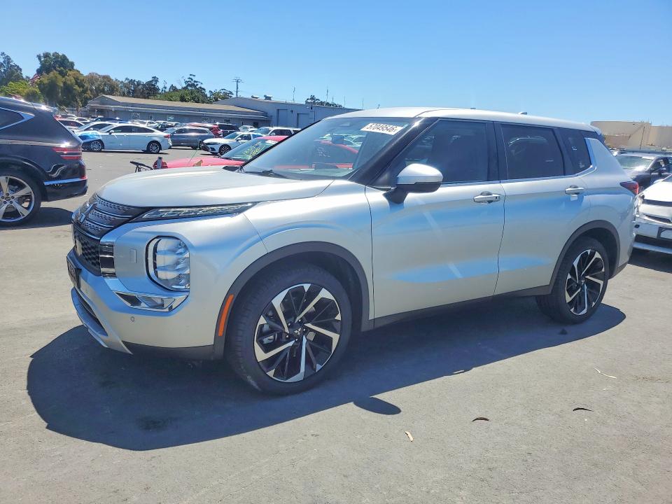 2024 Mitsubishi Outlander VIN JA4J4VA84RZ037968 COPART salvage auction — REAR END, Ca - Salvage Certificate, sold $9,300 on 2026-08-03 (photo 1)