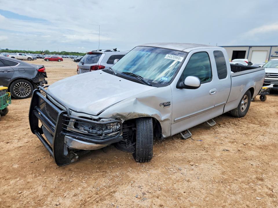 2001 Ford F-150 lightning VIN 1FTRX17W61KC65708 COPART salvage auction — UNDERCARRIAGE, Tx - Salvage Vehicle Title, sold $975 on 2026-07-02 (photo 1)
