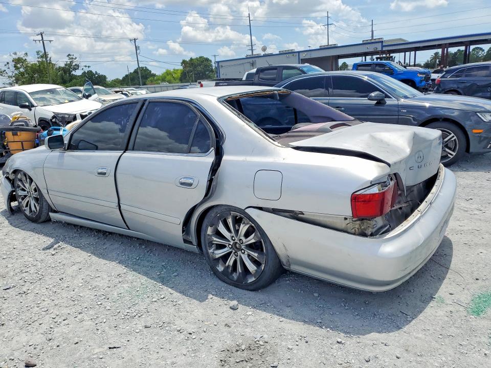2002 Acura Tl VIN 19UUA56922A004230 COPART salvage auction — REAR END, FL - CERT OF TITLE SLVG REBUILDABLE, sold $10 on 2026-07-10 (photo 2)